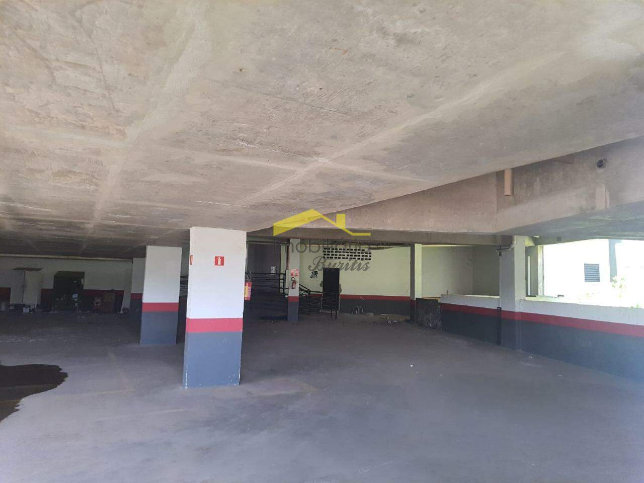 Prédio Comercial à venda no Buritis: 