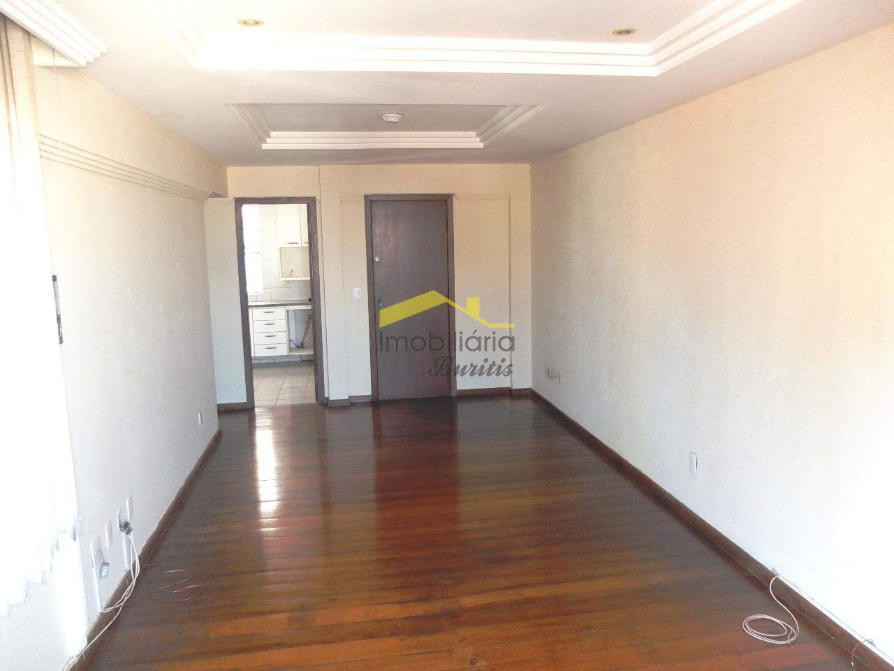 Apartamento à venda no Estoril: 