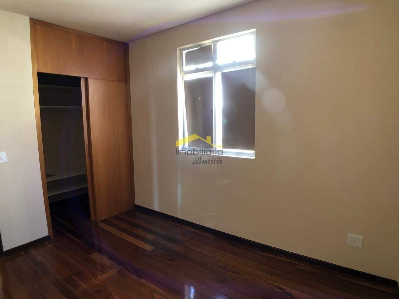 Apartamento à venda no Havaí: 