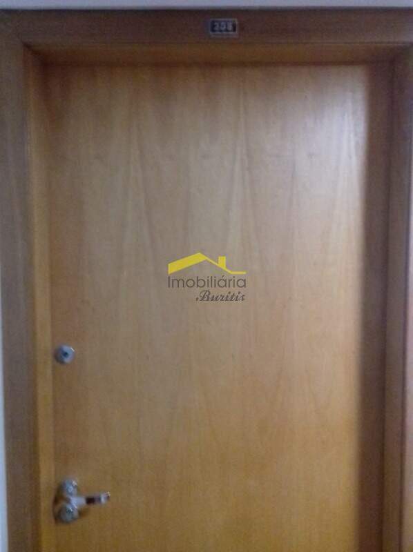 Sala à venda no Buritis: 