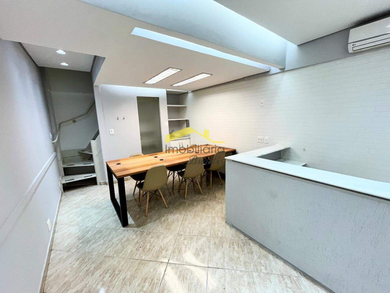 Loja à venda no Estoril: 