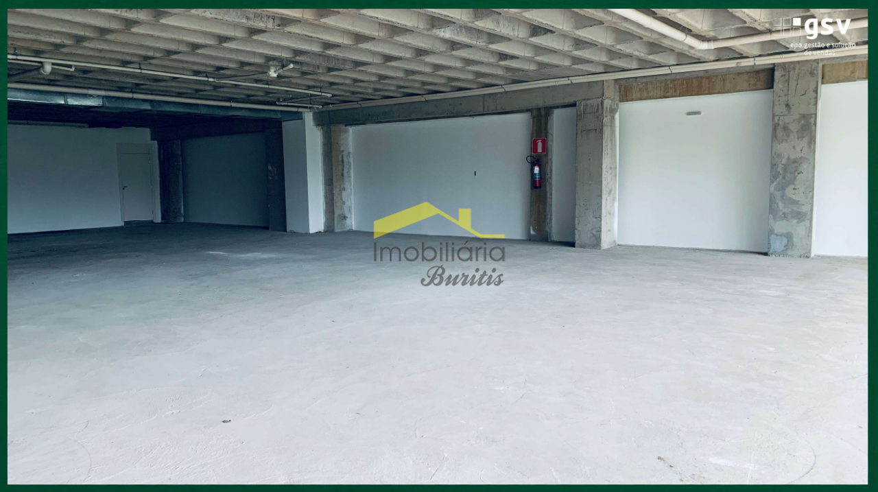 Sala à venda no Santa Lúcia: 