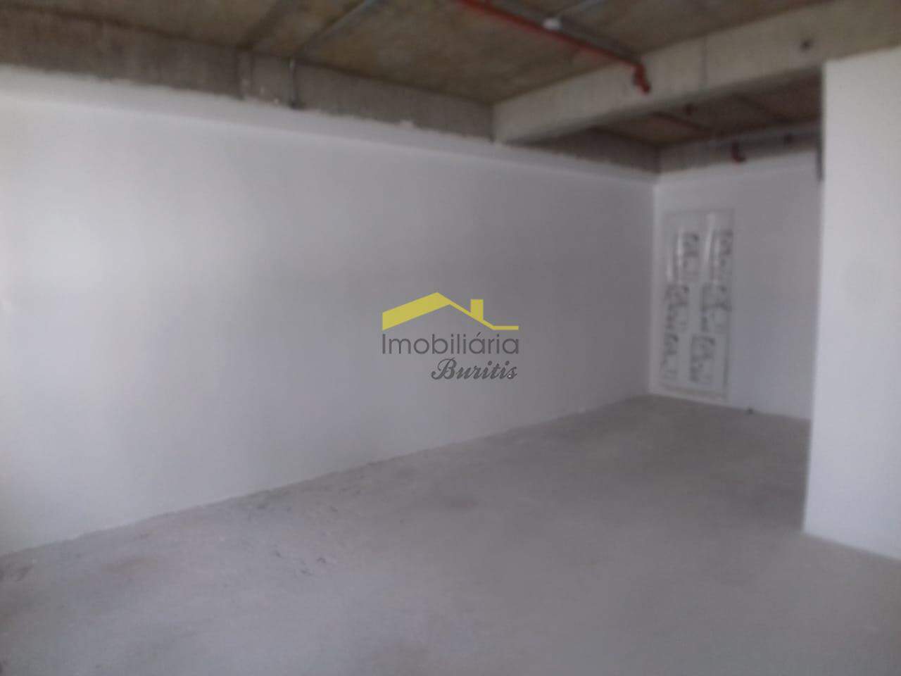 Sala à venda no Vila da Serra: 