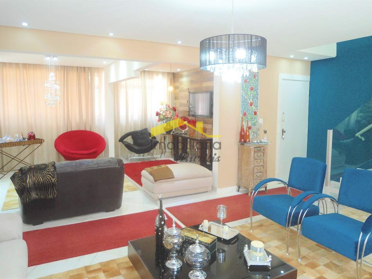 Cobertura à venda no Buritis: Salas