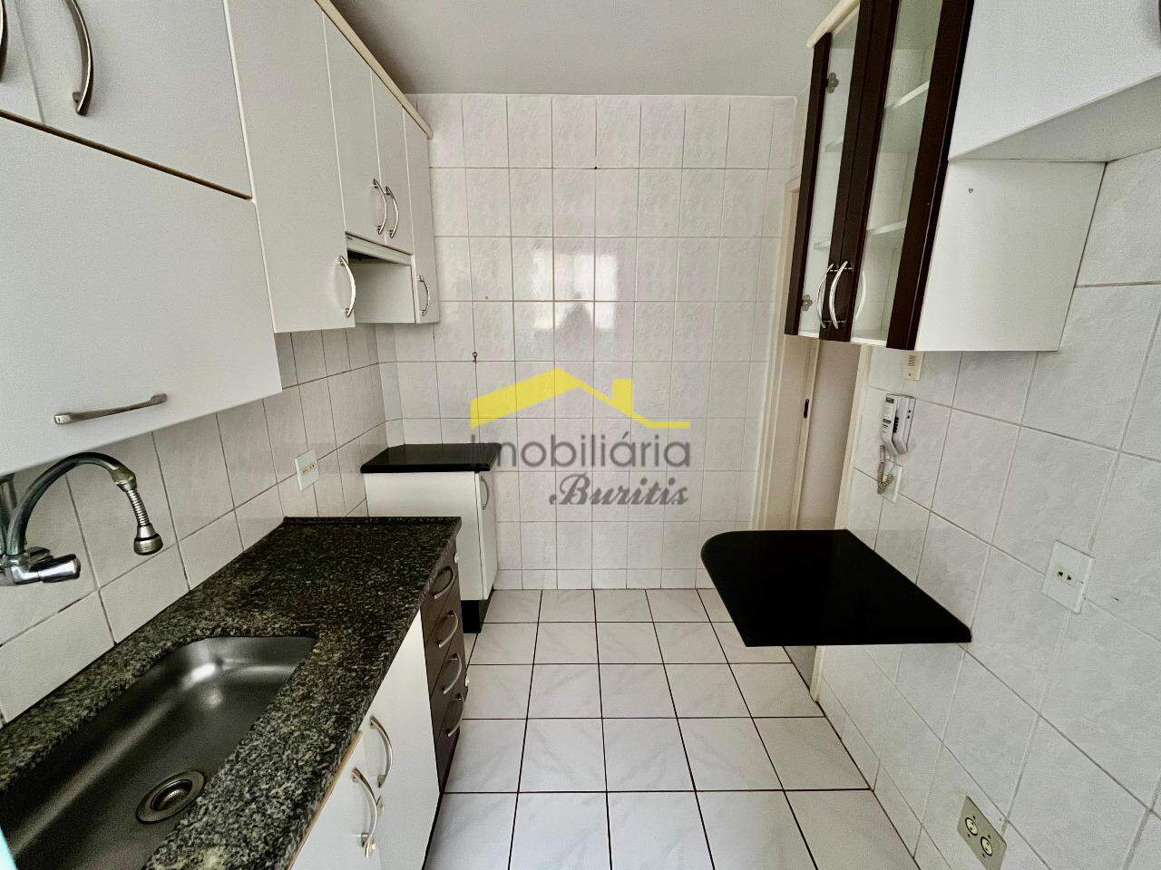 Apartamento para aluguel no Buritis: 