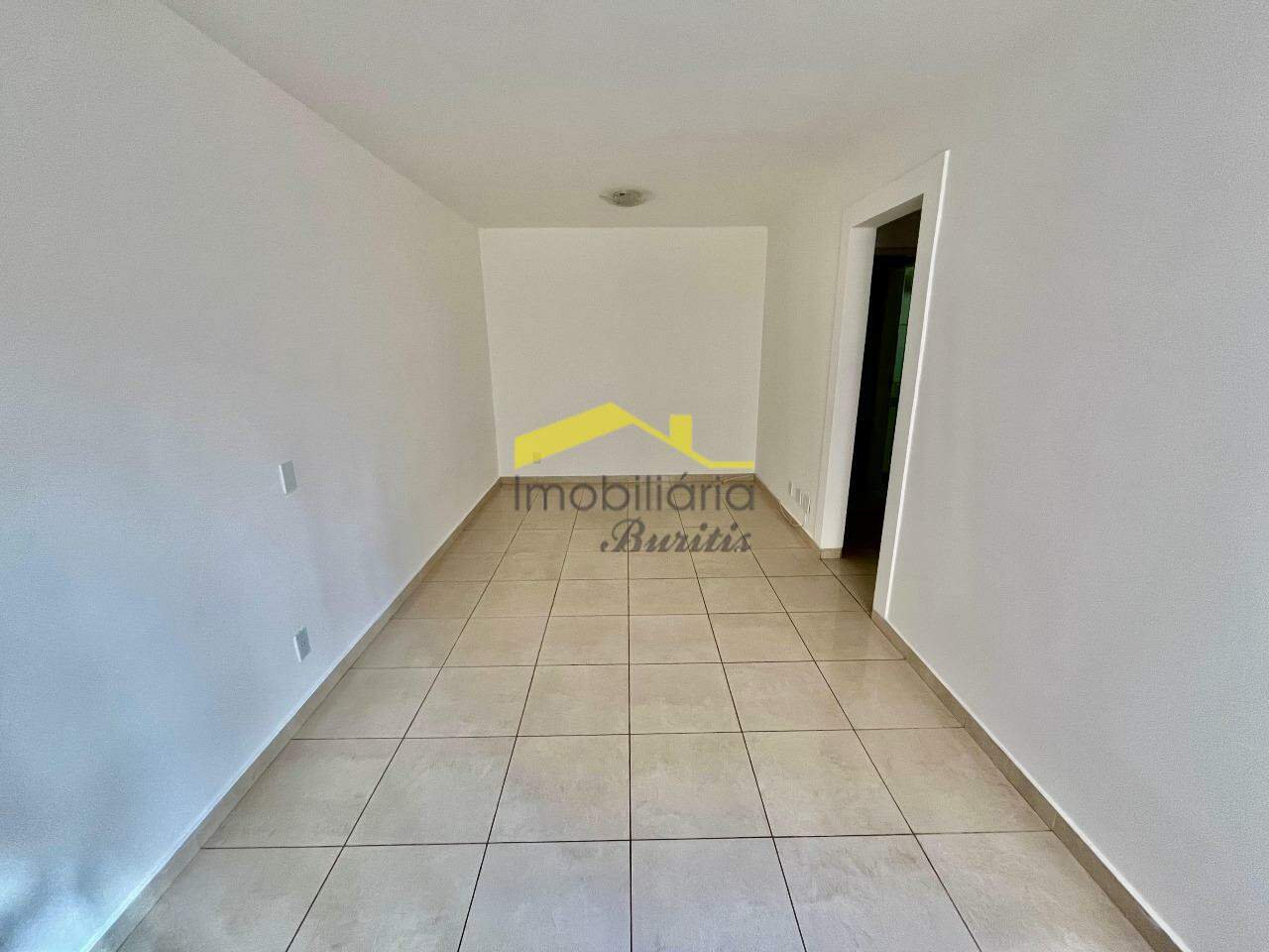 Apartamento para aluguel no Buritis: 