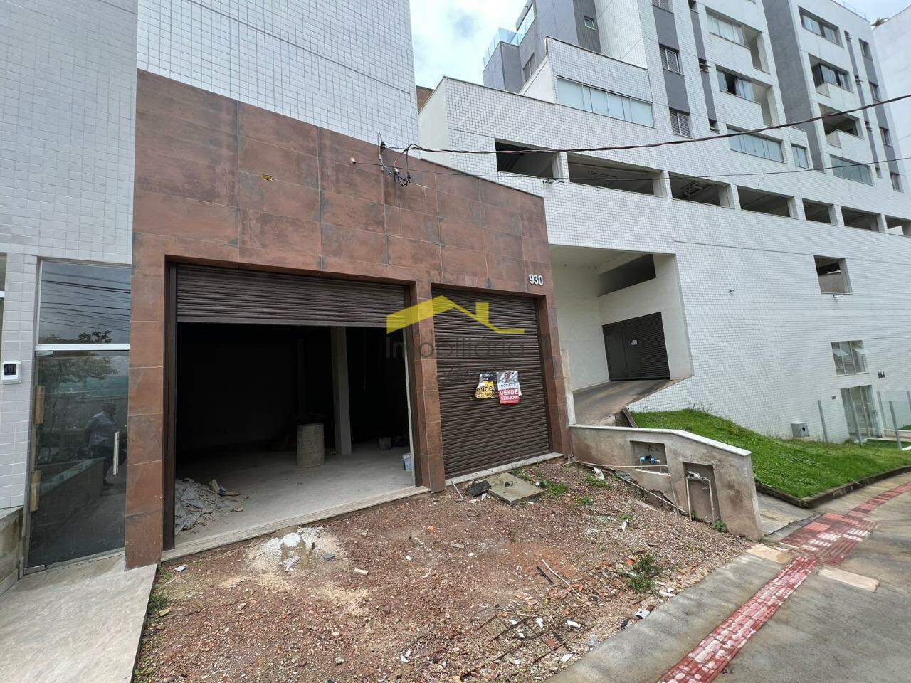 Loja à venda no Buritis: 