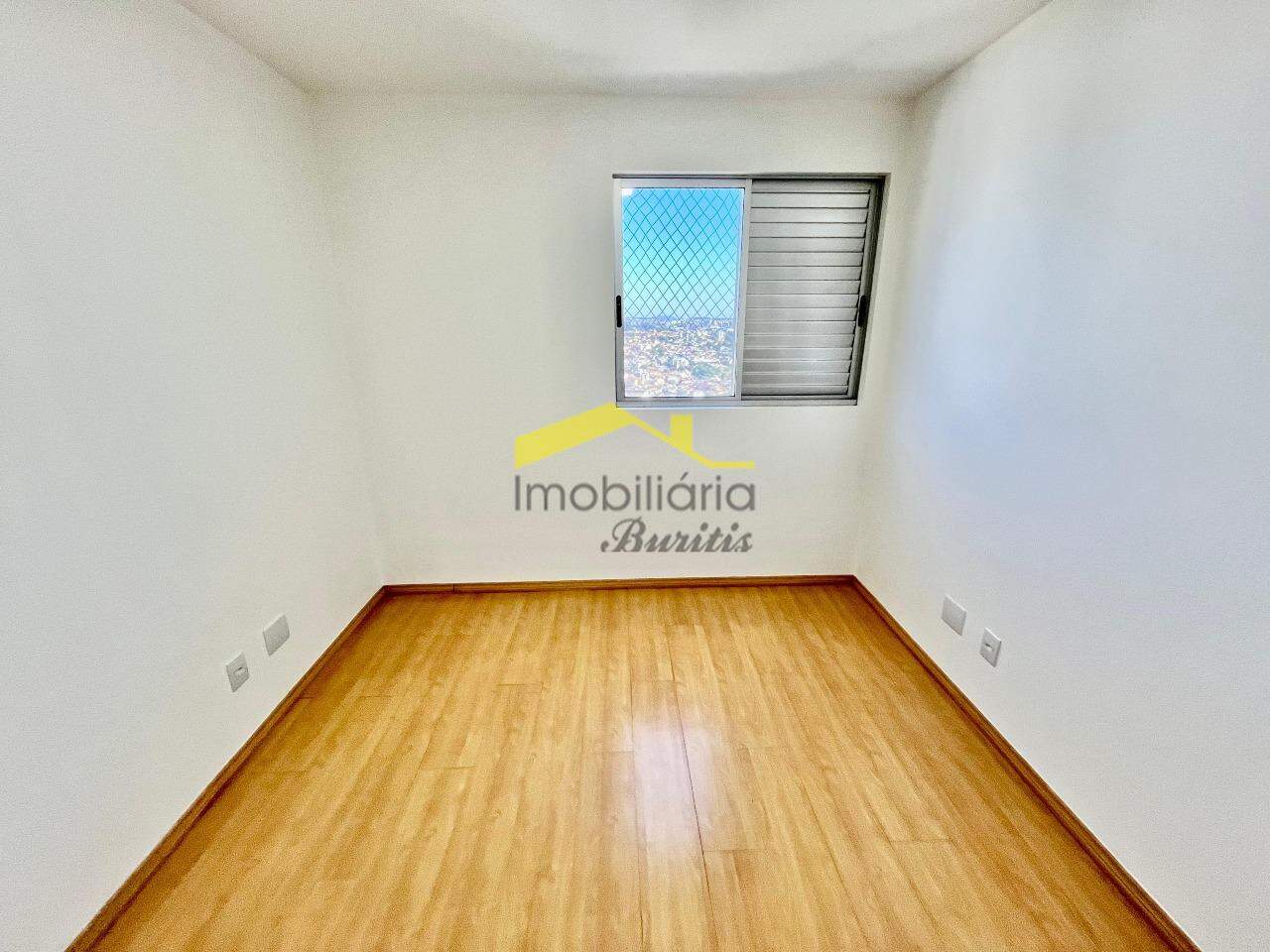 Apartamento para aluguel no Buritis: 