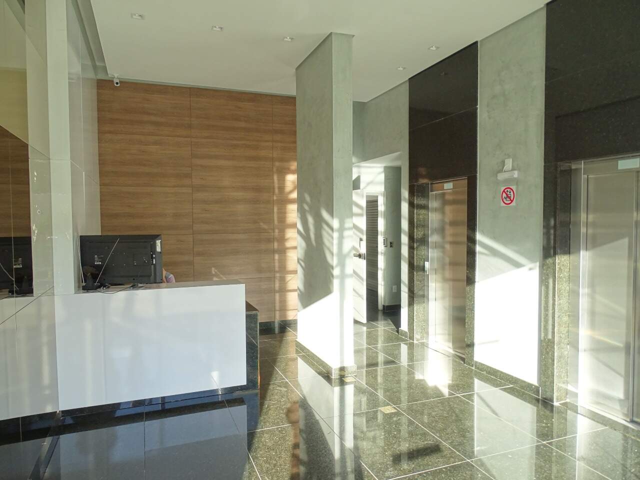 Sala para aluguel no Buritis: 