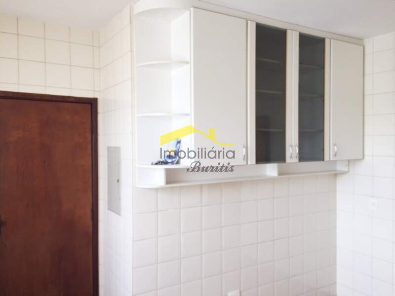 Apartamento à venda no Buritis: 