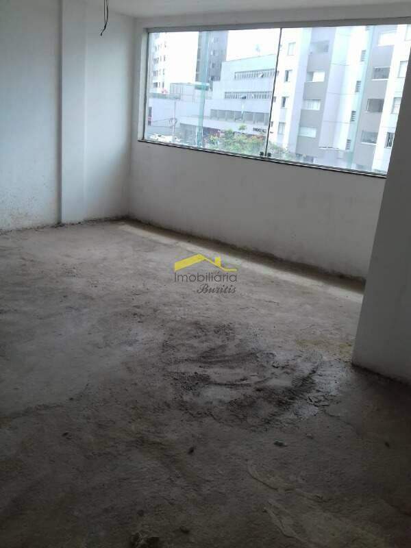 Prédio Comercial à venda no Buritis: 