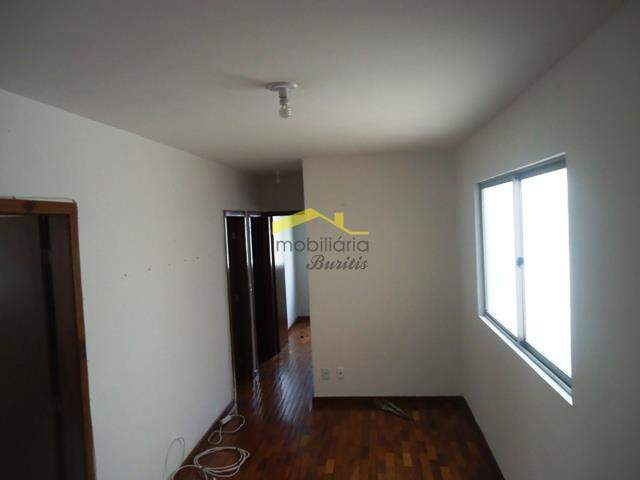 Apartamento à venda no Buritis: 