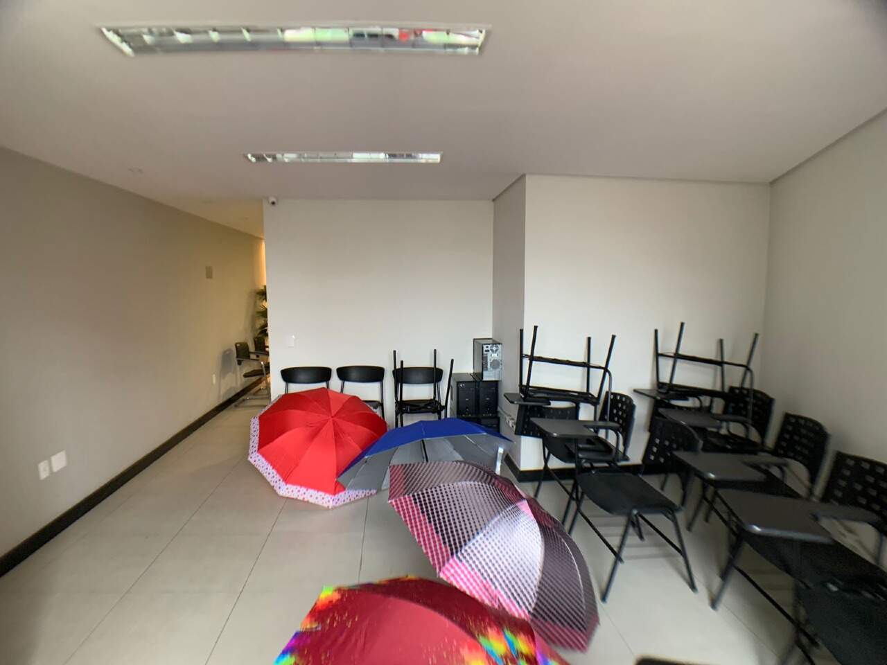 Andar à venda no Centro: 