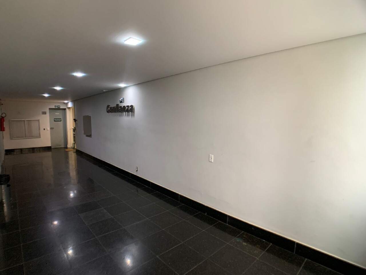 Andar à venda no Centro: 