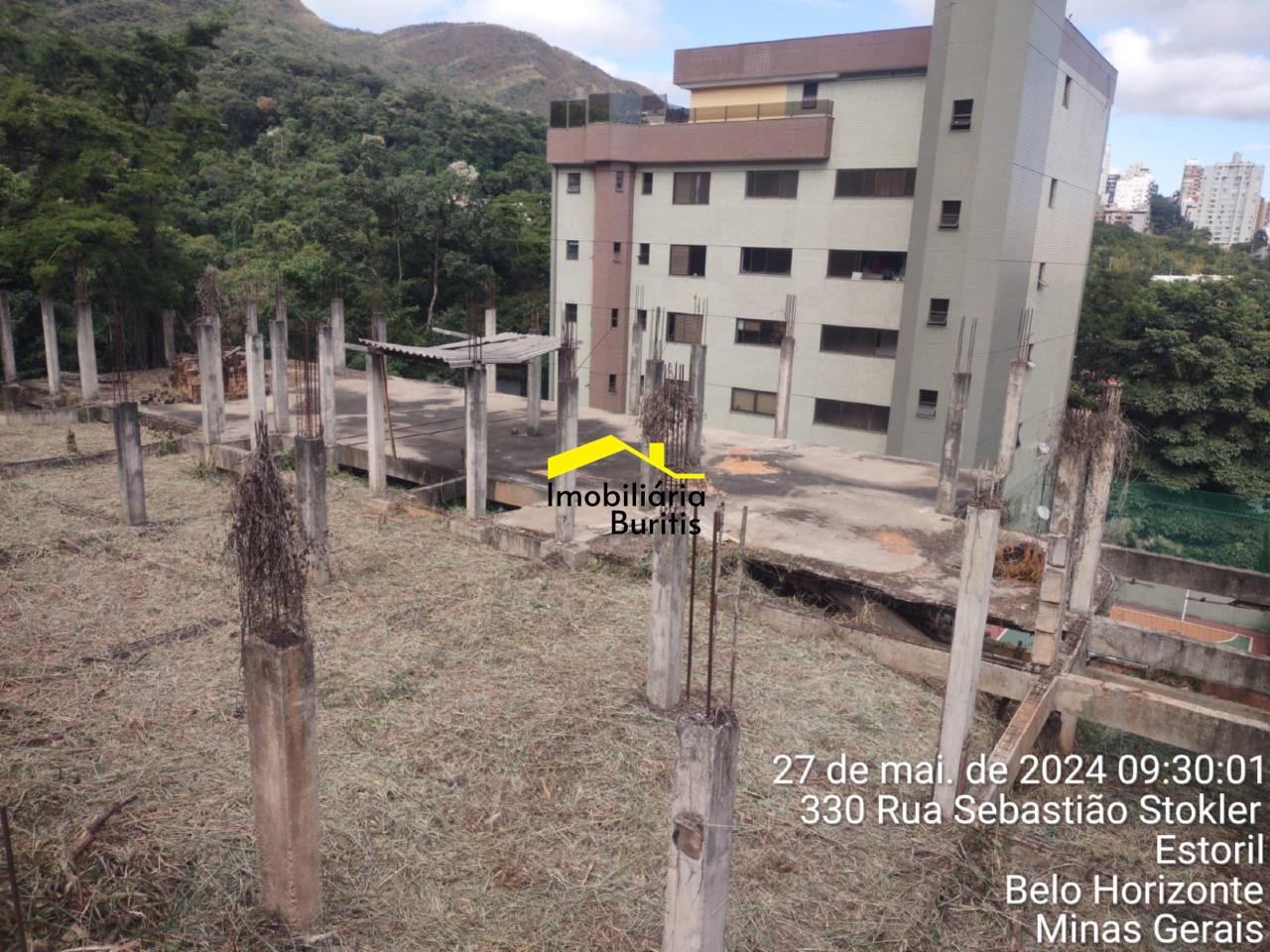 Lote à venda no Estoril: 