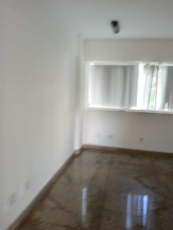 Sala à venda no Buritis: 