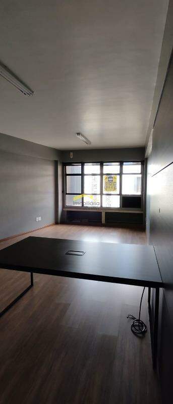 Sala à venda no Estoril: 