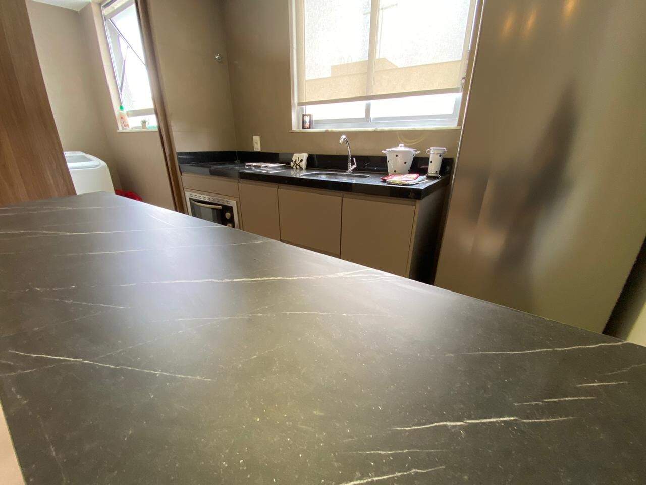 Apartamento para aluguel no Estoril: Cozinha