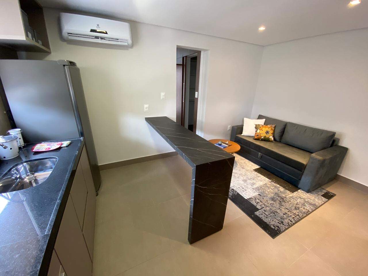 Apartamento para aluguel no Estoril: Sala/Cozinha