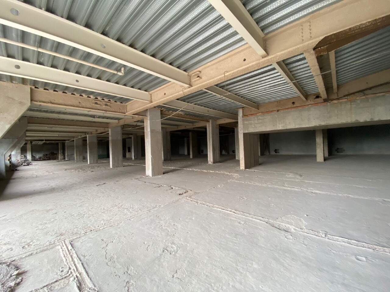 Andar para aluguel no Estoril: 