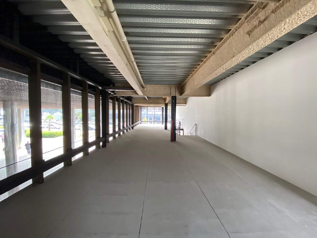 Loja para aluguel no Estoril: 