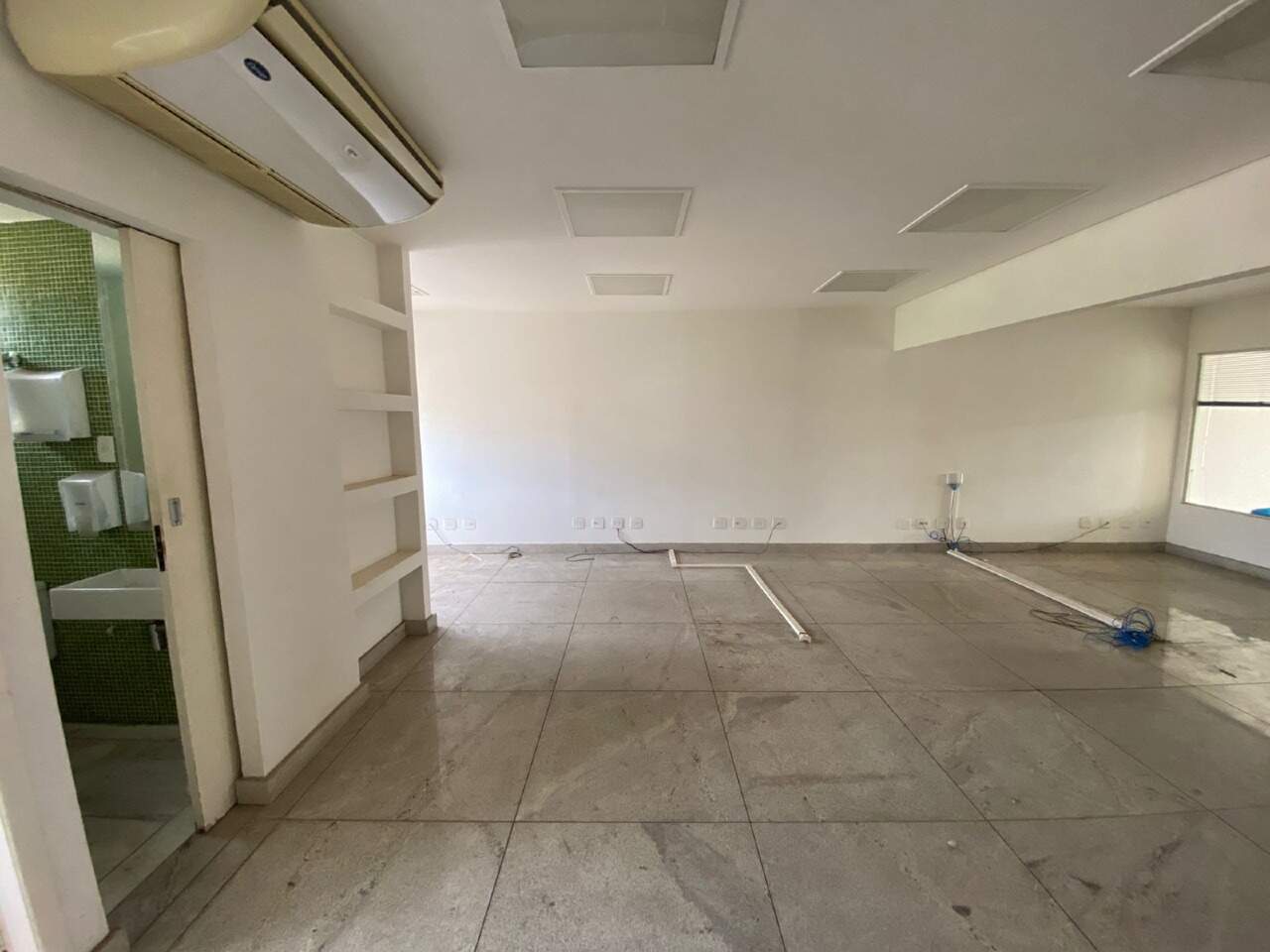 Sala à venda no Estoril: 