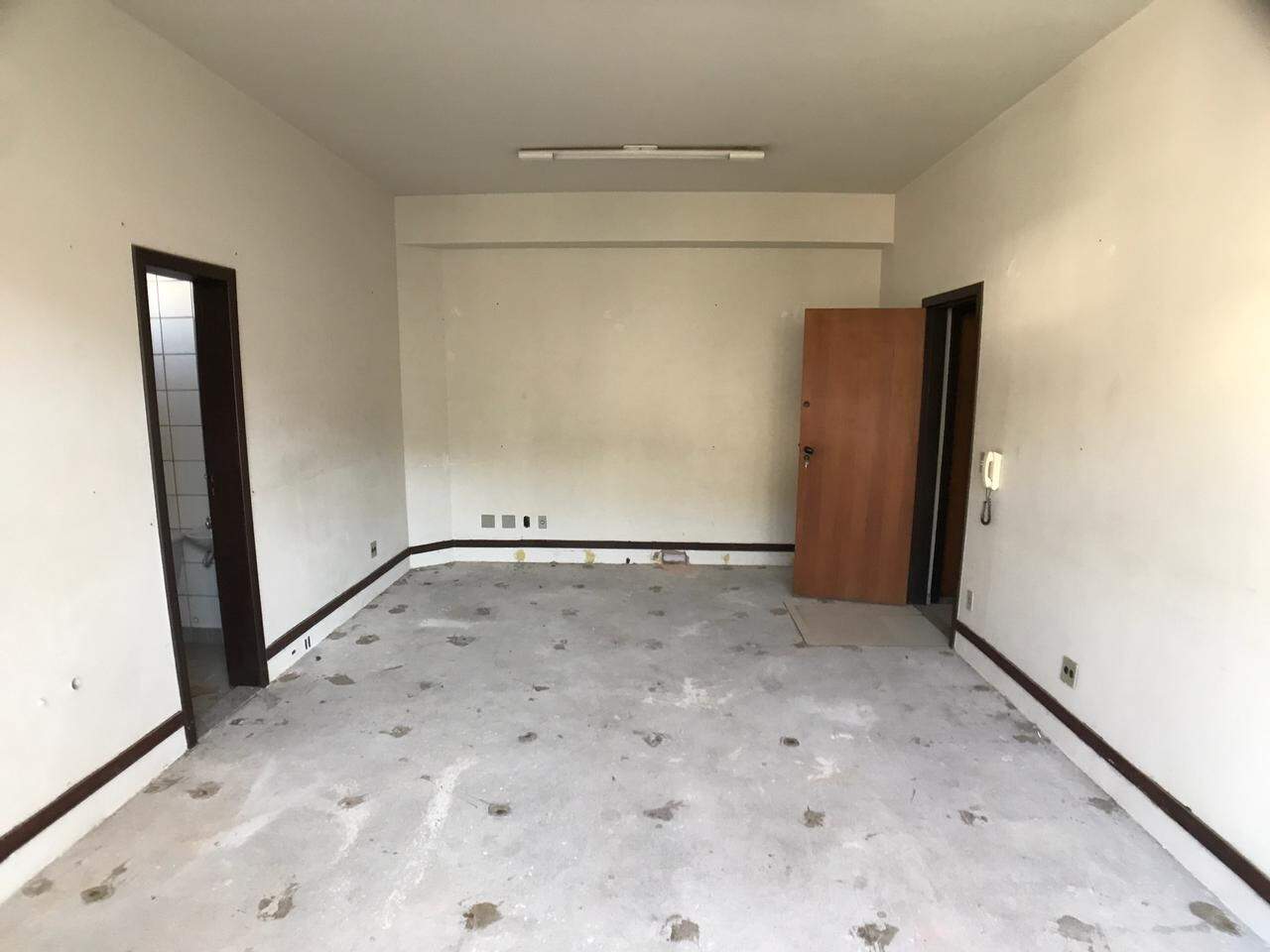 Sala para aluguel no Buritis: 