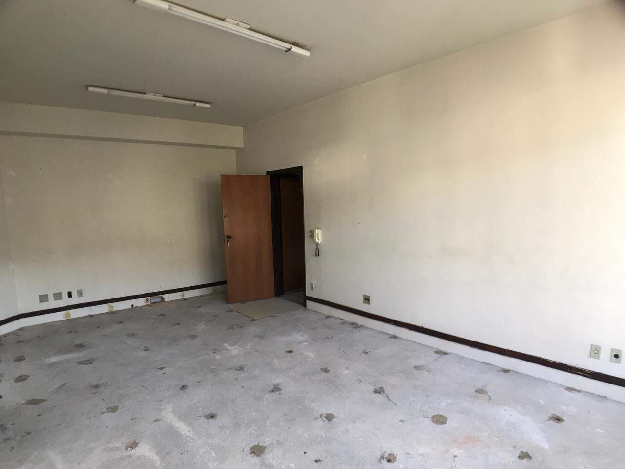 Sala para aluguel no Buritis: 