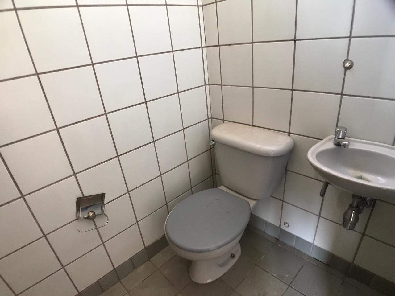 Sala para aluguel no Buritis: 