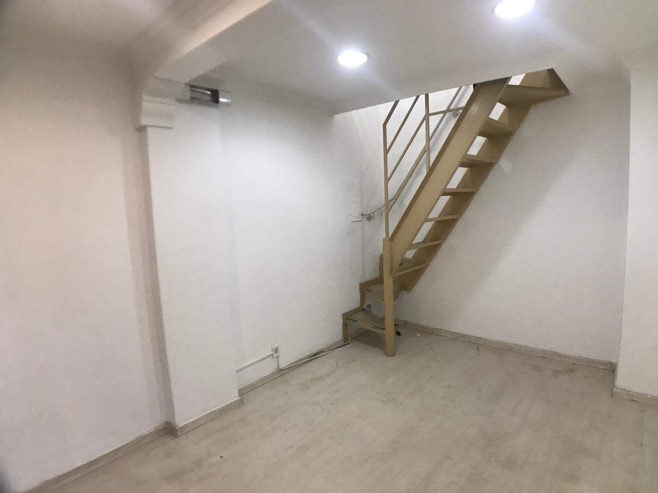 Loja à venda no Estoril: 