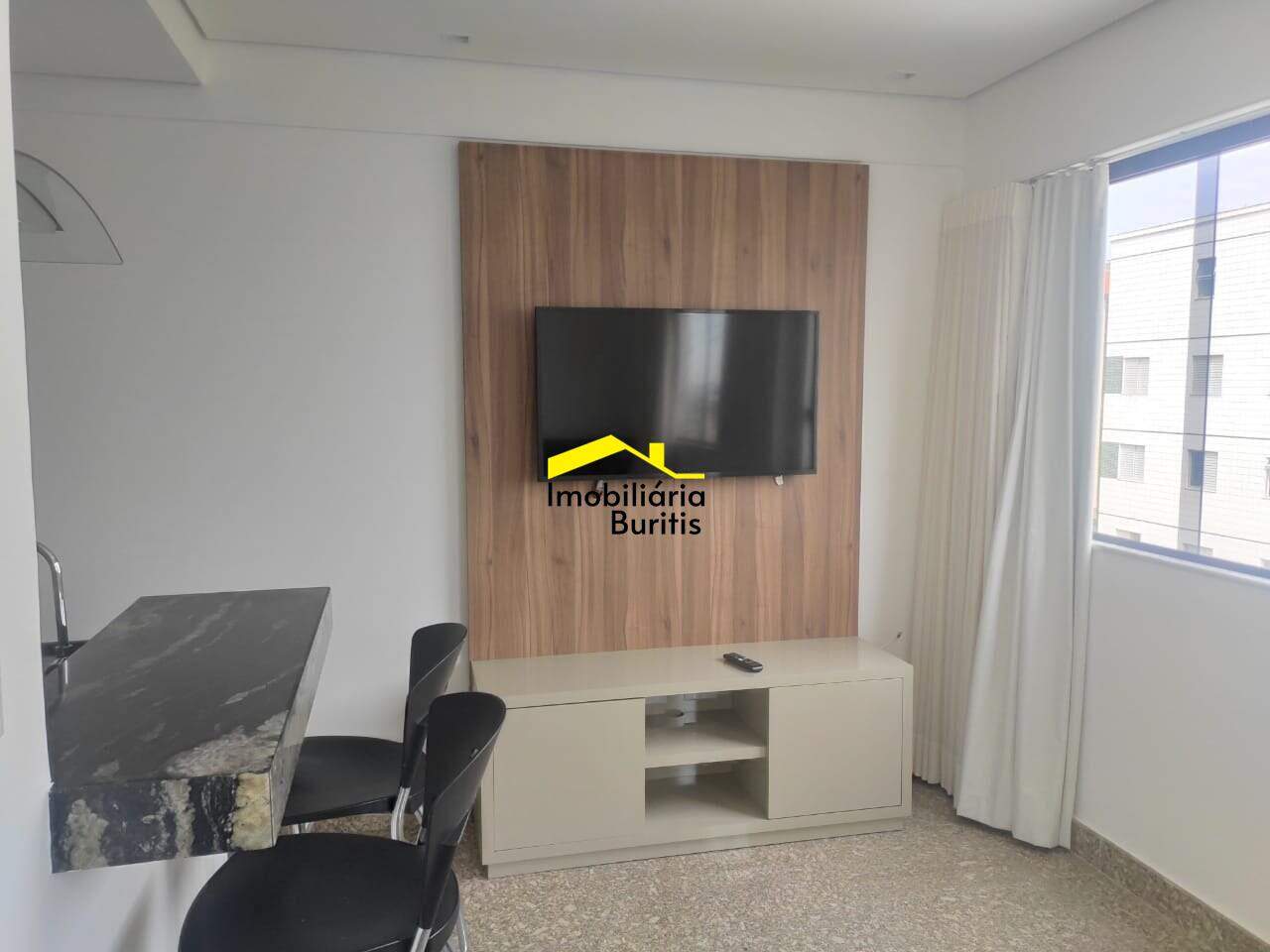 Flat à venda no Buritis: 