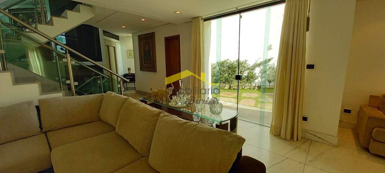 Casa à venda no Buritis: 