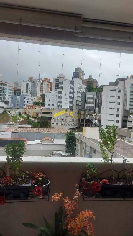 Apartamento à venda no Buritis: 