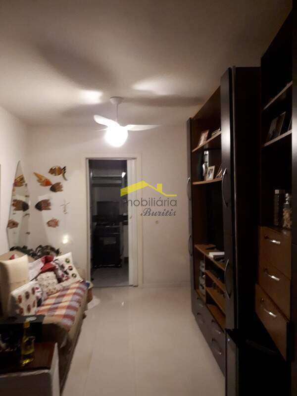 Apartamento à venda no Buritis: 