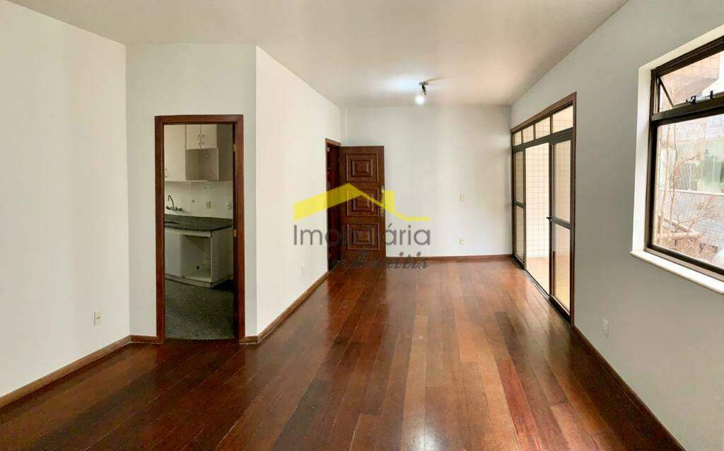 Apartamento à venda no Buritis: 