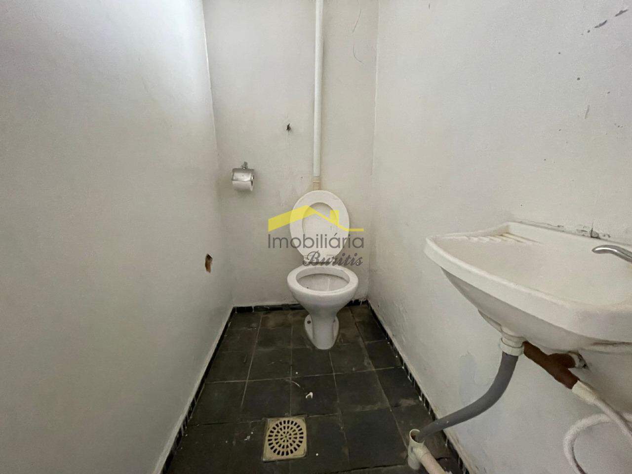 Loja para aluguel no Nova Suíssa: 