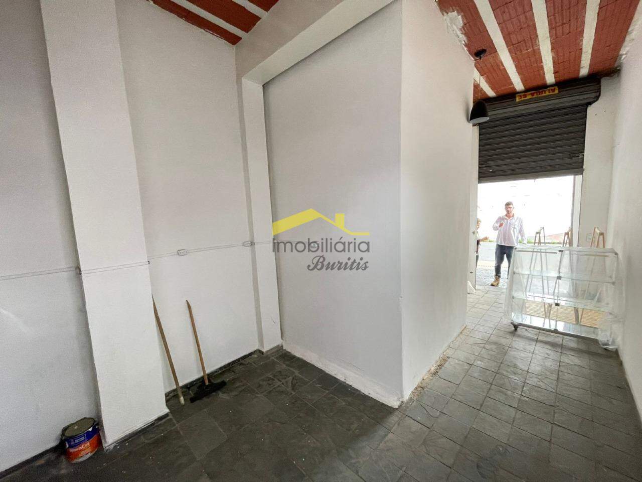 Loja para aluguel no Nova Suíssa: 