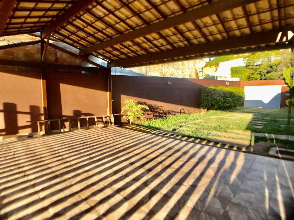 Casa à venda no Estoril: 