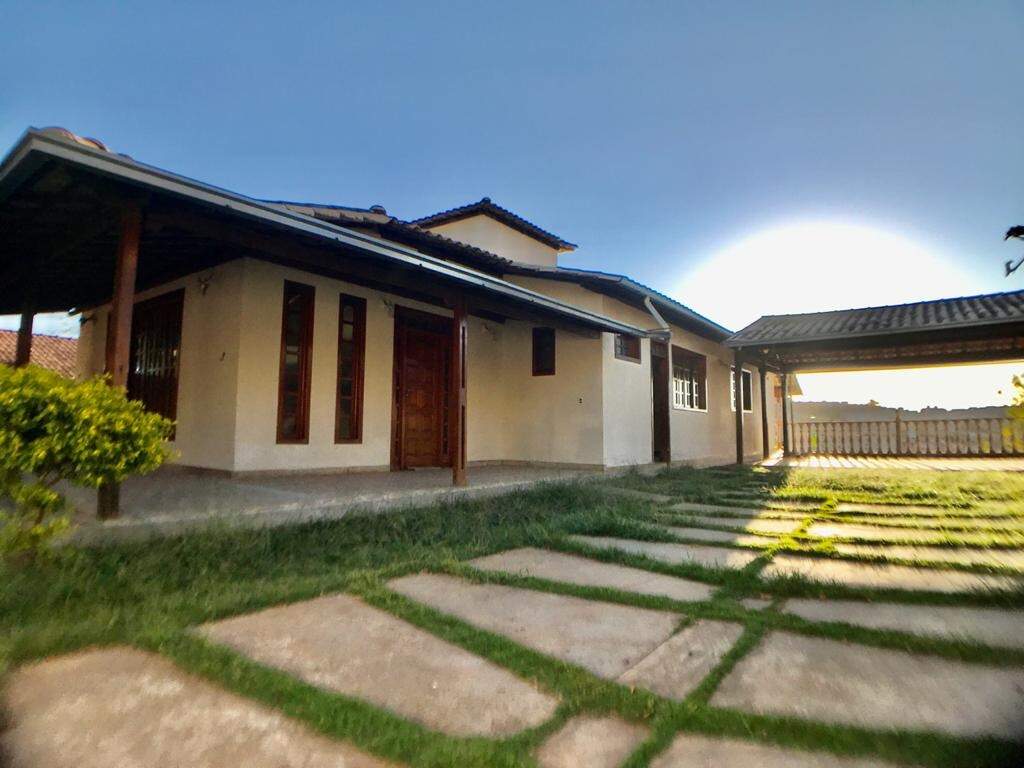 Casa à venda no Estoril: 