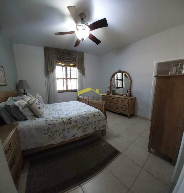 Casa à venda no Salgado Filho: 