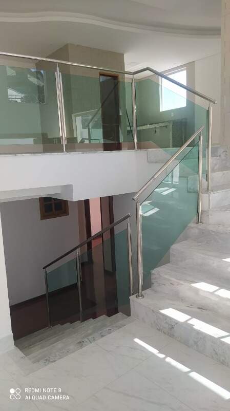 Casa para aluguel no Estoril: 