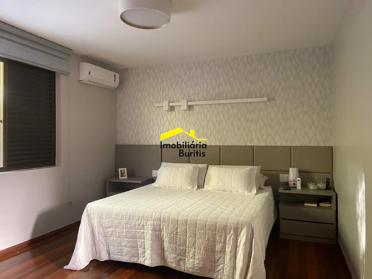 Casa à venda no Santa Lúcia: 