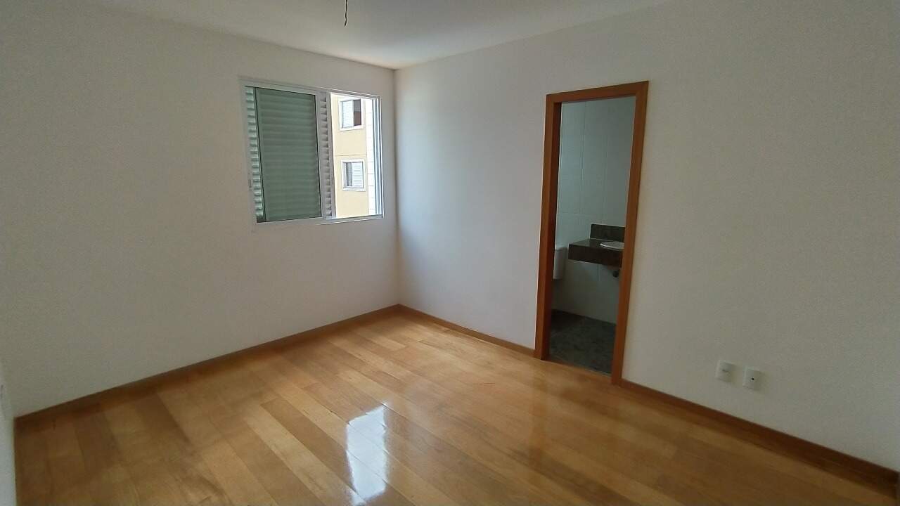 Apartamento à venda no Buritis: 