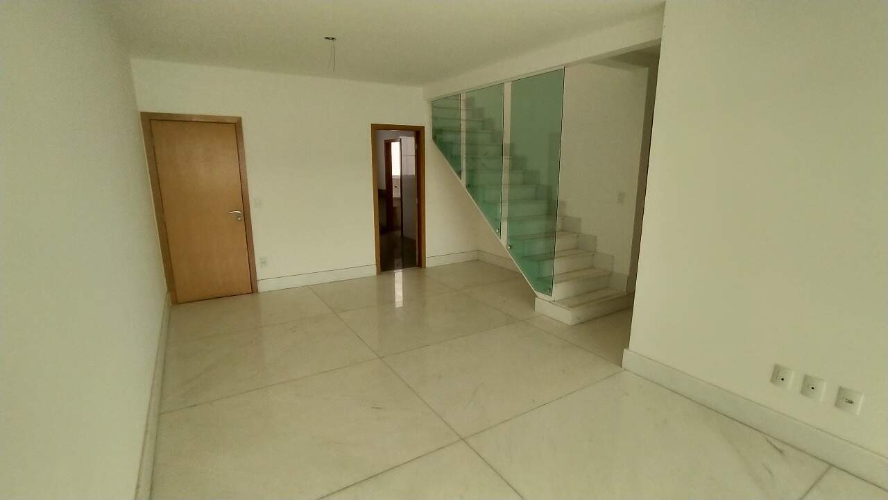 Cobertura à venda no Buritis: 