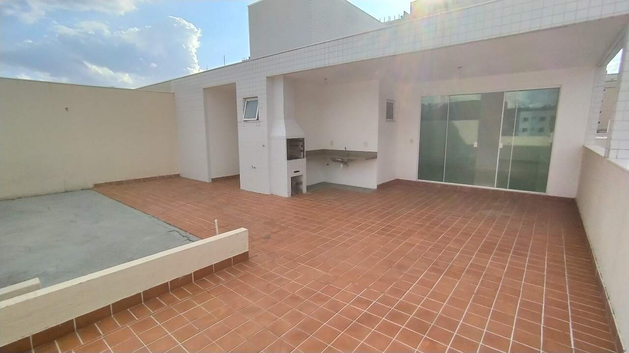 Cobertura à venda no Buritis: 