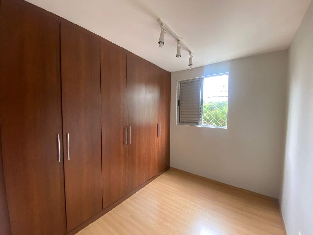 Apartamento à venda no Buritis: 