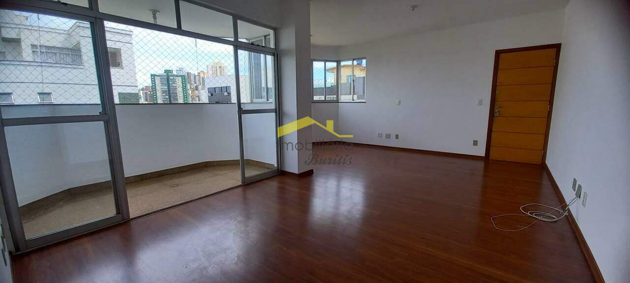 Apartamento à venda no Buritis: 