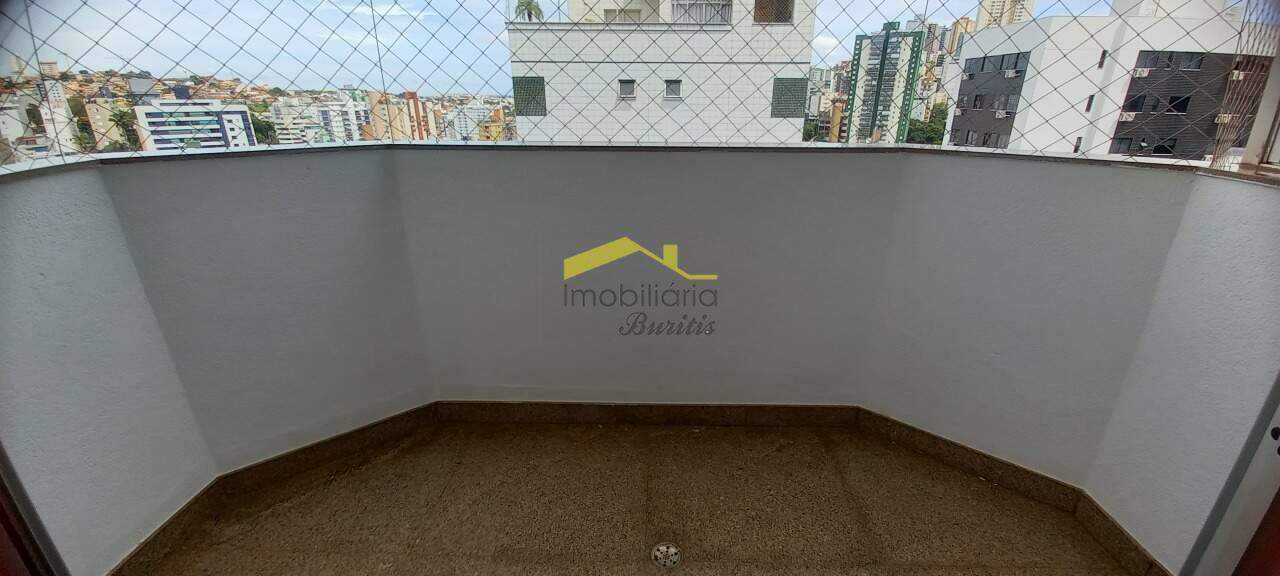 Apartamento à venda no Buritis: 