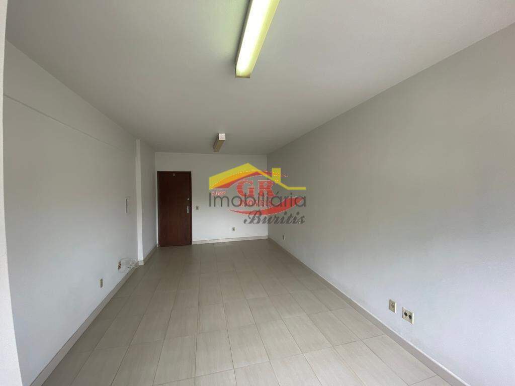 Sala à venda no Barro Preto: 