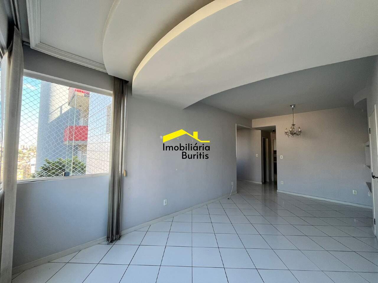 Apartamento à venda no Buritis: 